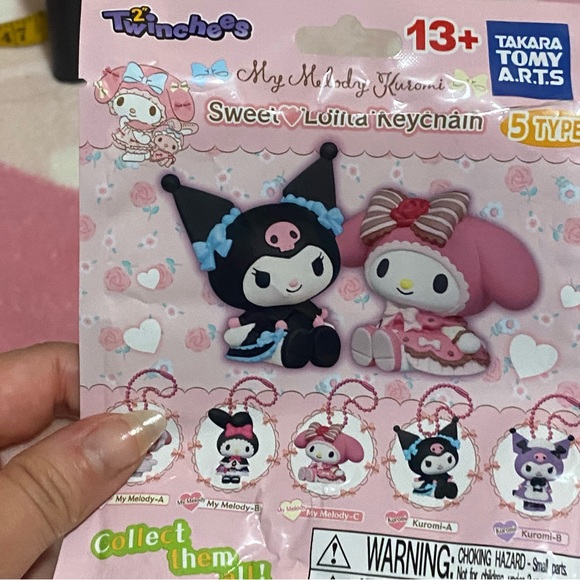 Sanrio My Melody Kawaii Keychain & Squishy Figure - Picture 8 of 8